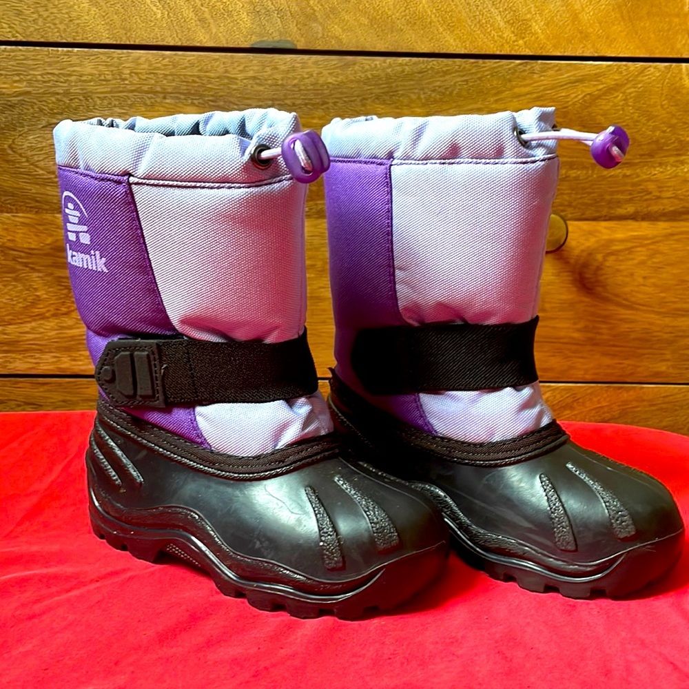 Kamik toddler girls size 10 snow boots